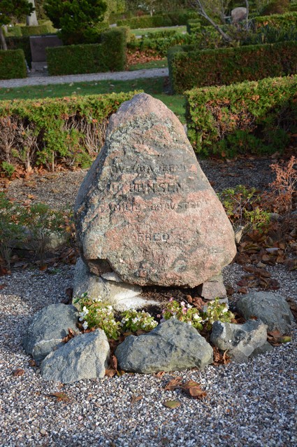 Billede af gravsten på Korsør Kirkegård